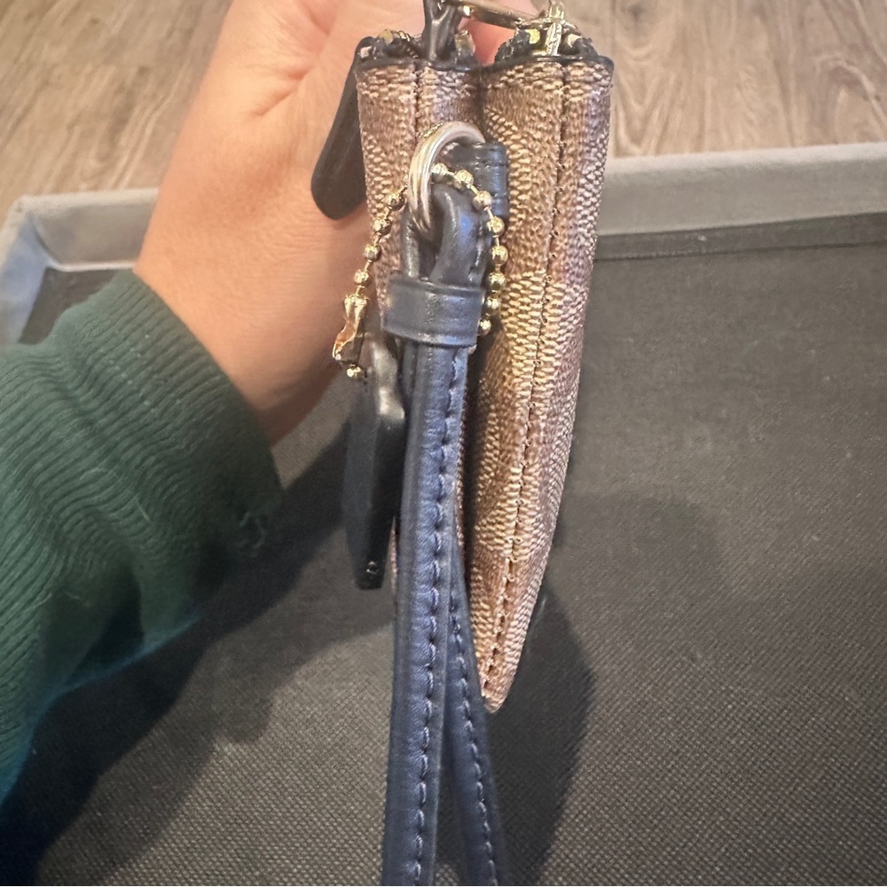 Coach Brown Double Zip Signature Wristlet - Picture 12 of 14